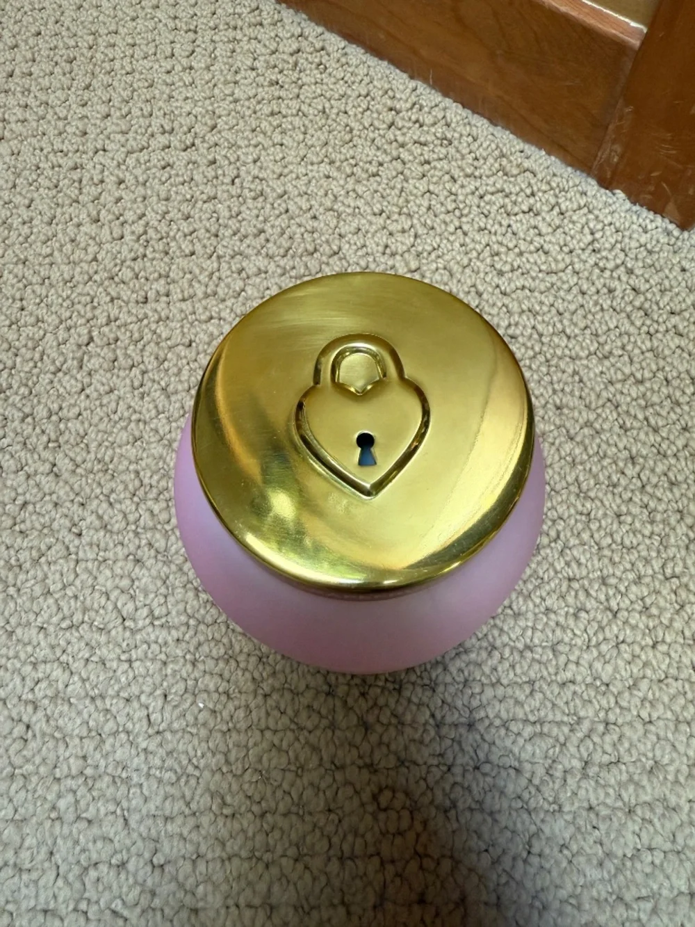 Capri Blue Signature Candle - Pink Grapefruit & Prosecco - 19oz Gold Heart Lid